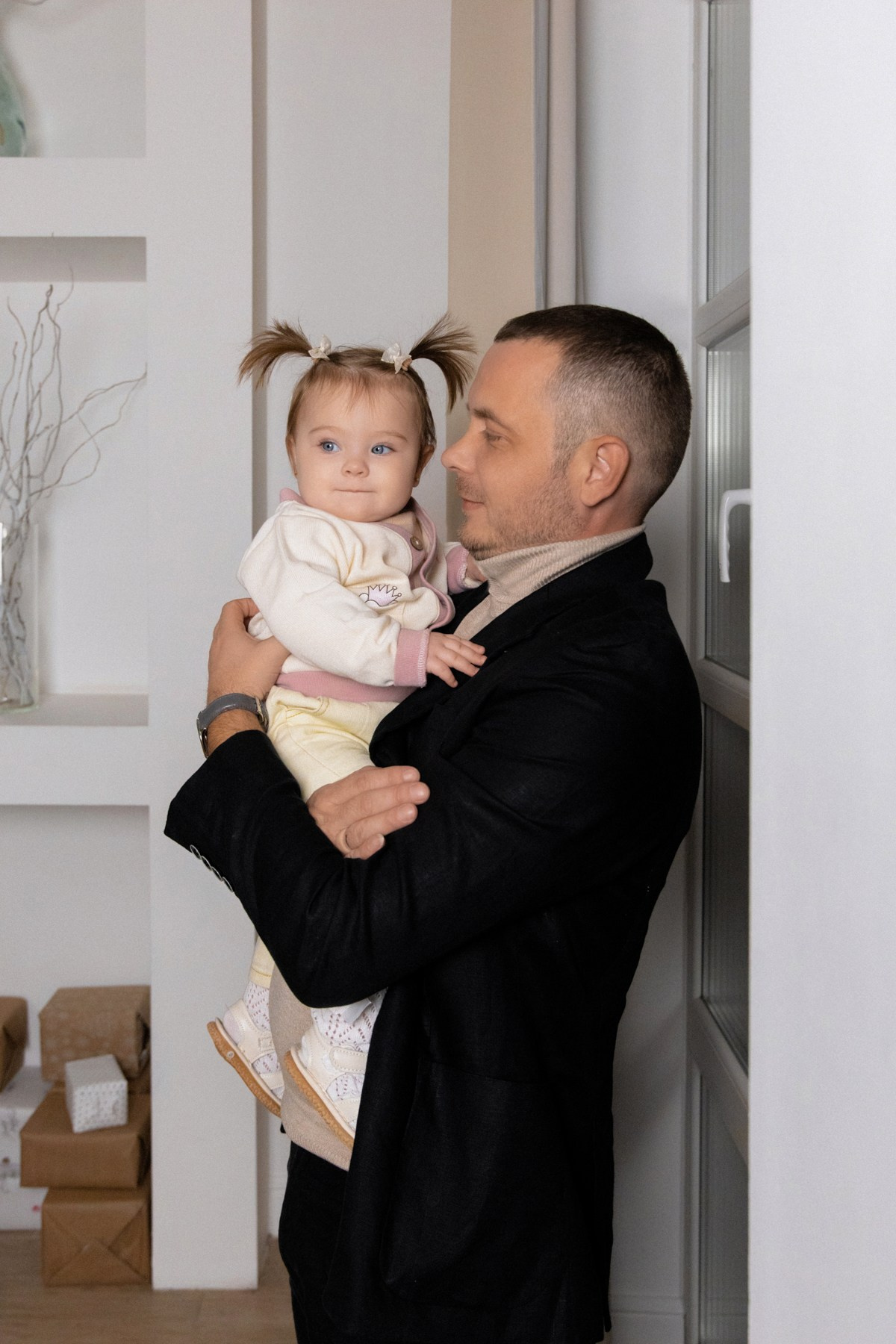 ПЕРВЫЙ ДЕНЬ РОЖДЕНИЯ. Свадебный фотограф Верещак Сергей I Ростов-на-Дону