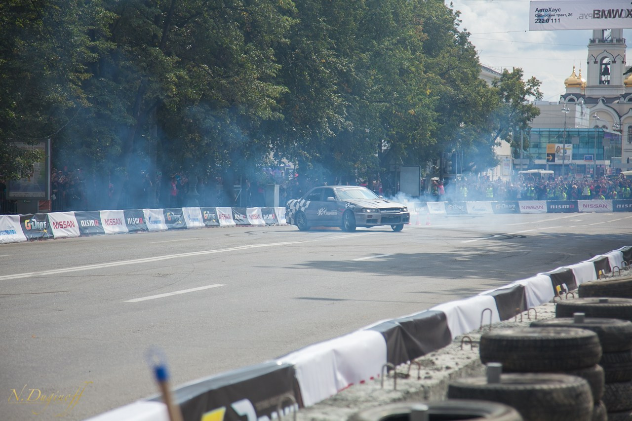 Nissan Nissmo Drive. Профессиональный фотограф Дугинов Николай | Екатеринбург