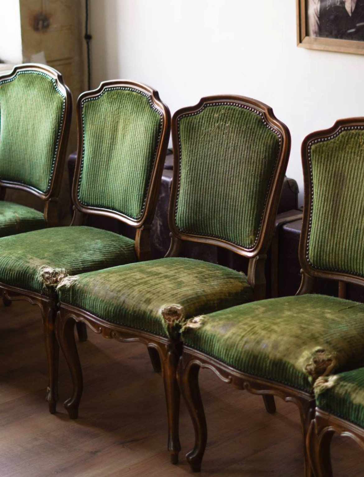 Зеленая спальня. Интерьерная фотостудия Театр в центре города Краснодар