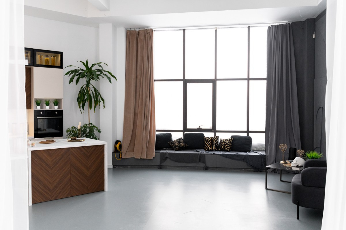 Фотостудия Арт Рояль, зал Светлый - отличное место для проведения семейной или индивидуальной фотосессии