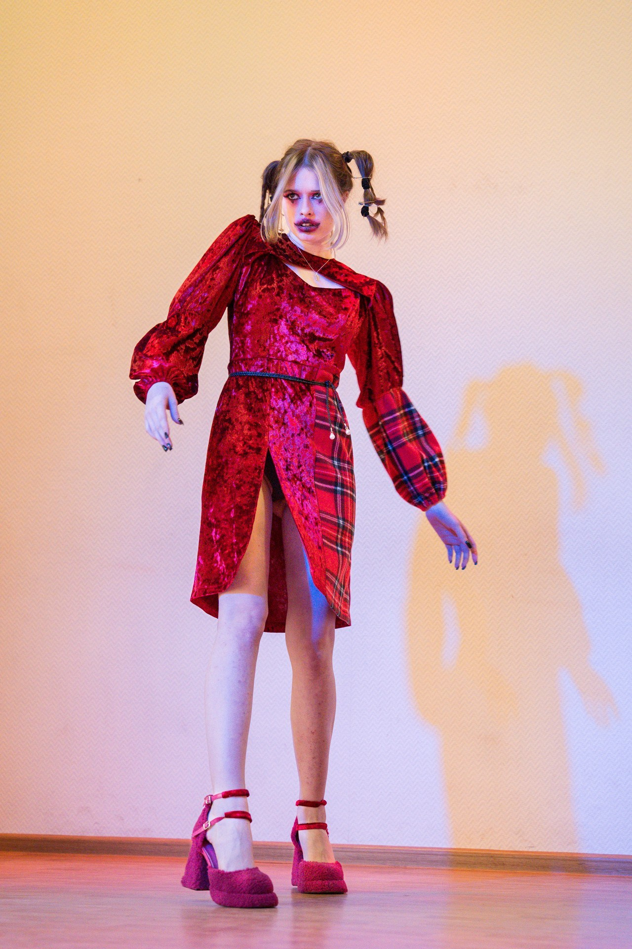 Царскосельский кутюрье. Репортажная съёмка в Санкт-Петербурге, Константин Петров