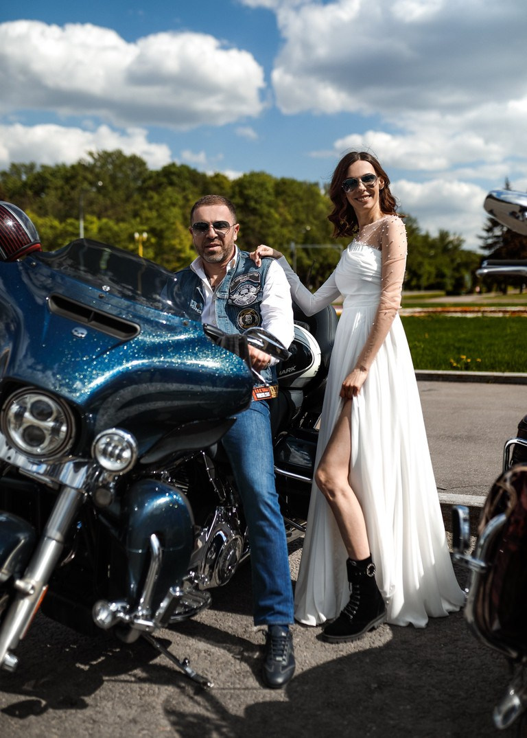 Свадьба байкеров в ресторане «Дворянское гнездо». Kirillova Studio — мастерская декора и событий Юли Кирилловой