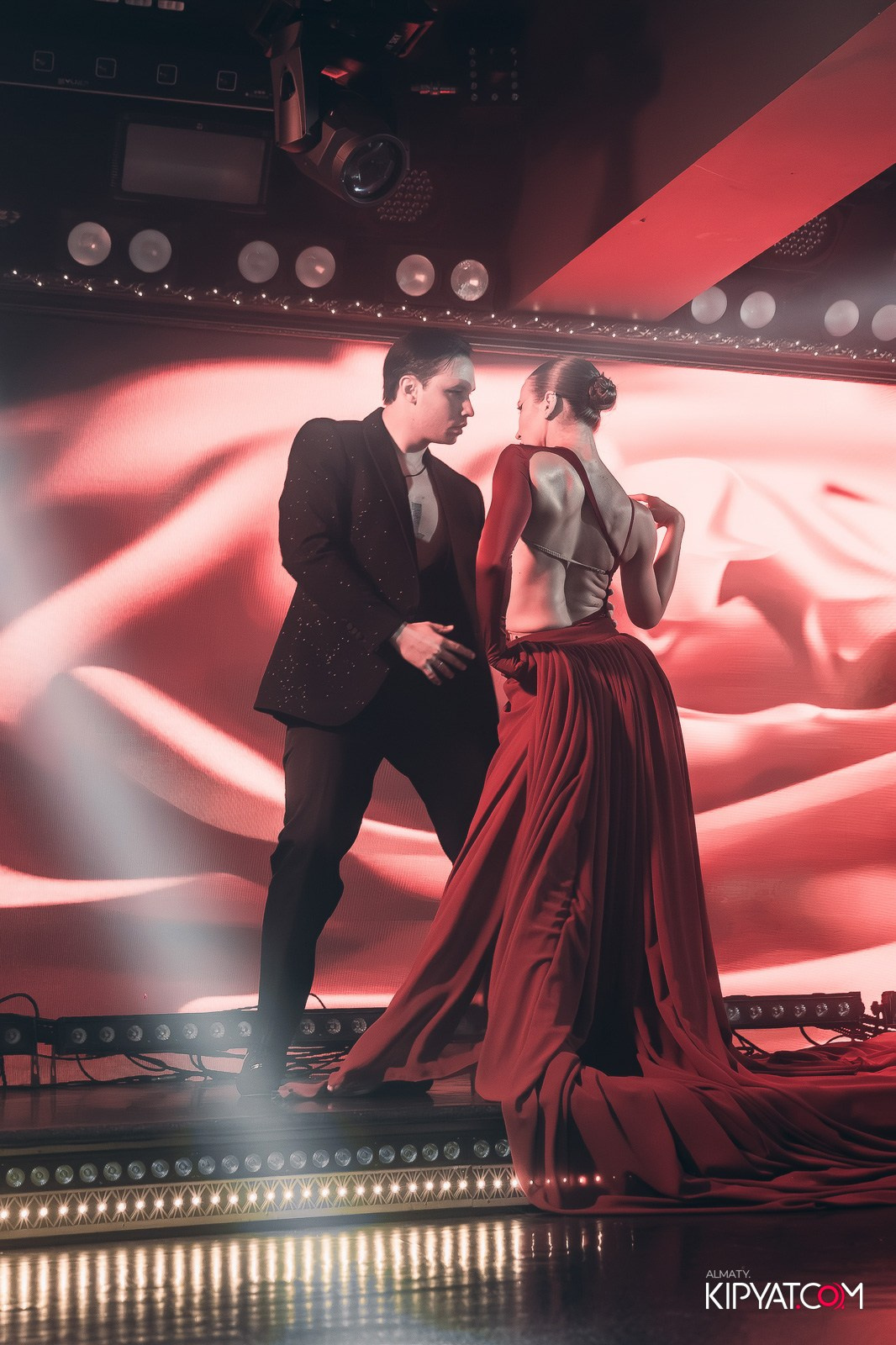 MARUV THE THEATER. КИПЯТКОМ АЛМАТЫ!