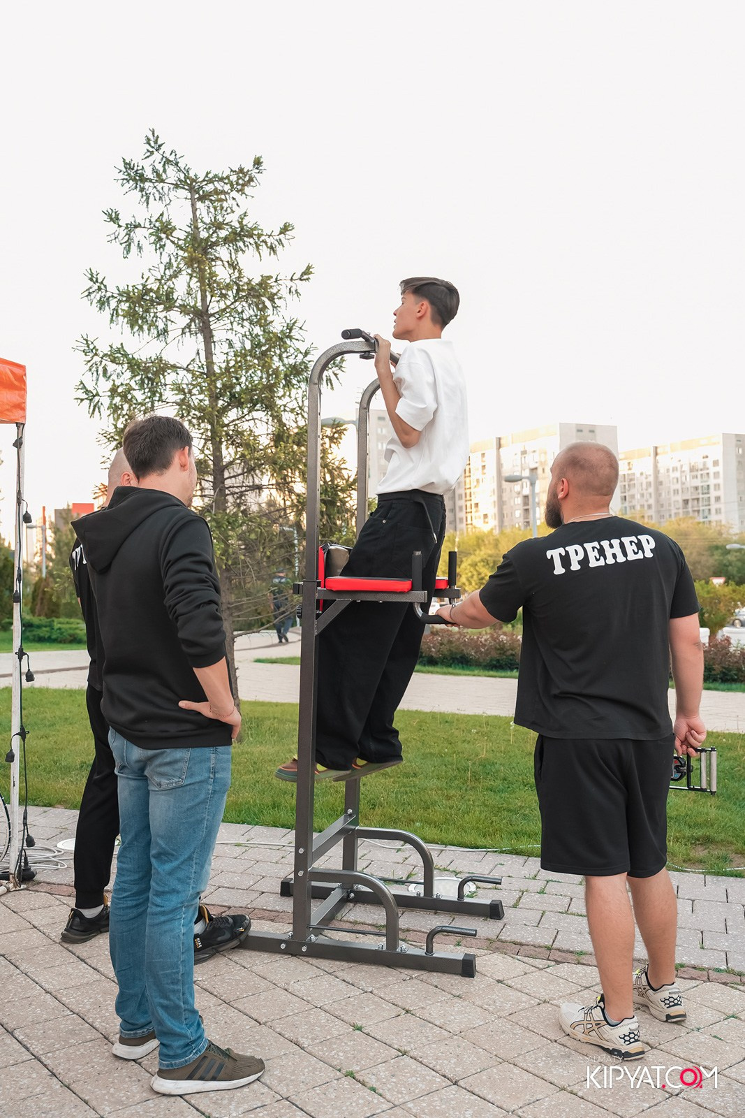 DIZZY MEN'S DAY. КИПЯТКОМ АЛМАТЫ!