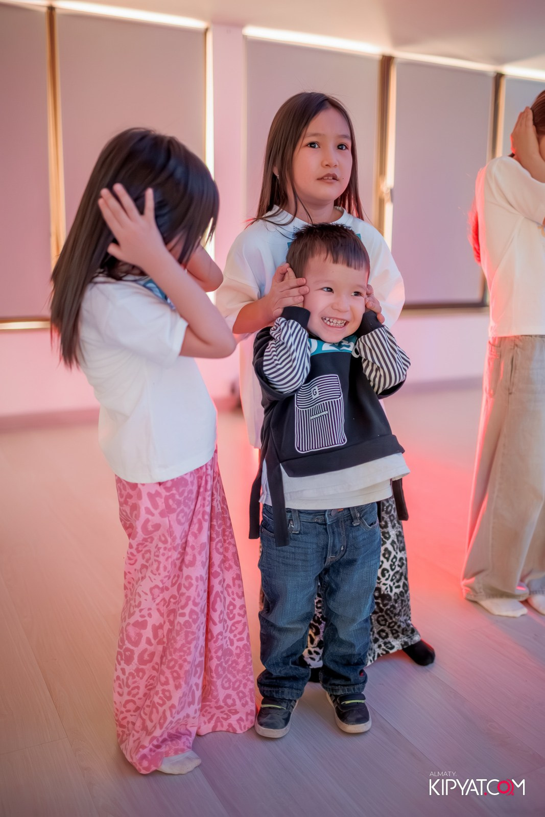 КВЕСТ-ШОУ ALAROVICH / ИГРА В КАЛЬМАРА. КИПЯТКОМ АЛМАТЫ!