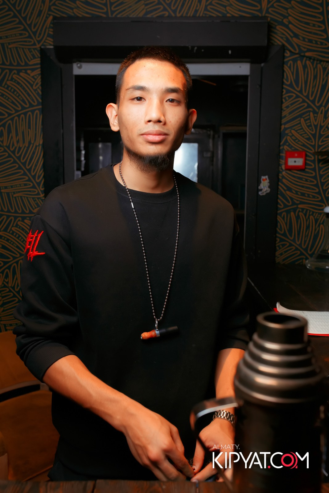 ОЛОВО НА ДОСТЫК. КИПЯТКОМ АЛМАТЫ!