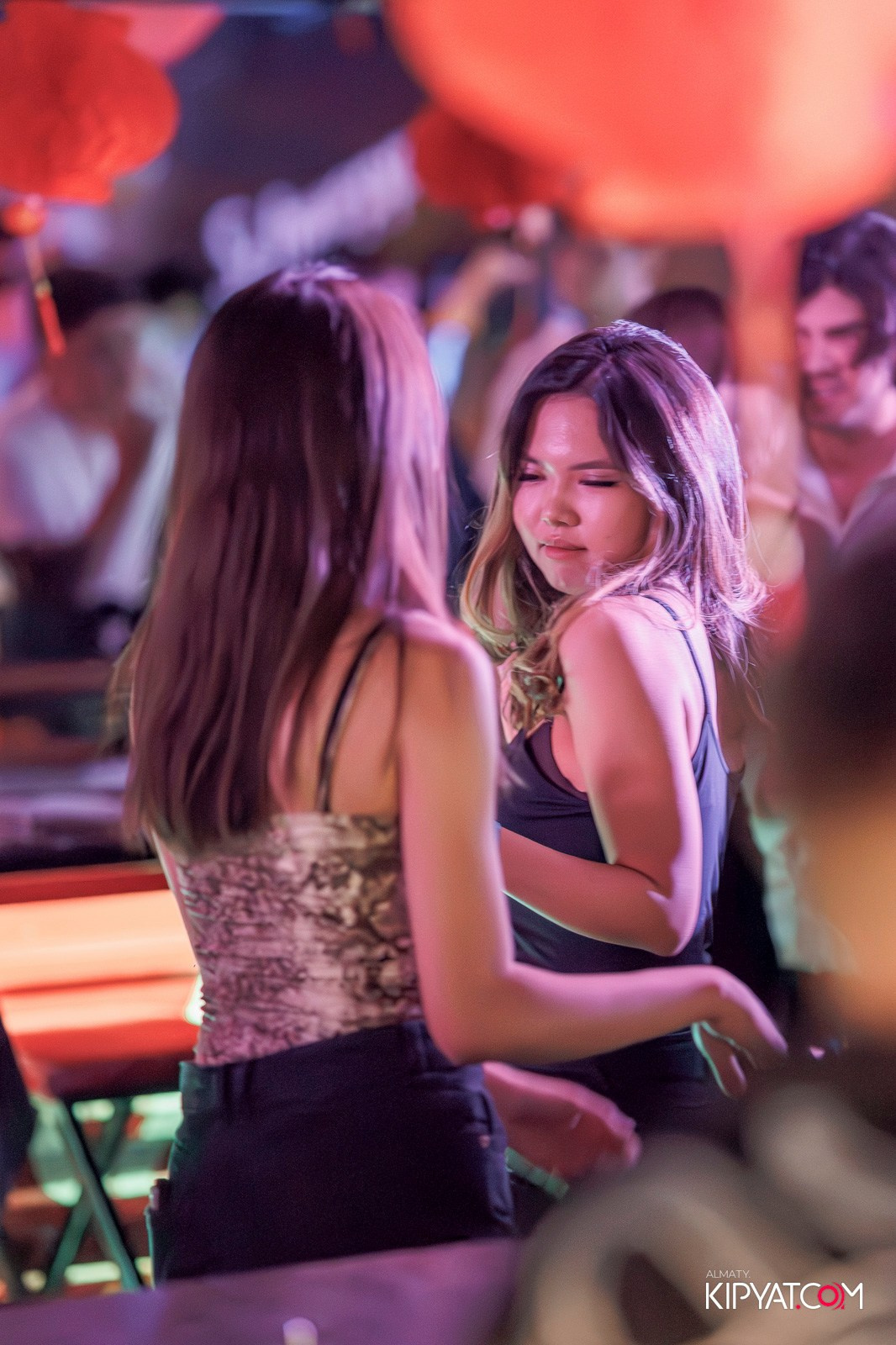 BHB. КИПЯТКОМ АЛМАТЫ!