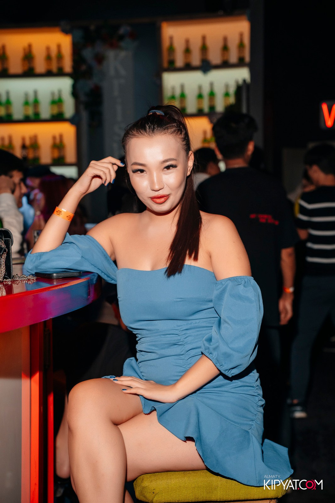 UYAT EMES BAR. КИПЯТКОМ АЛМАТЫ!