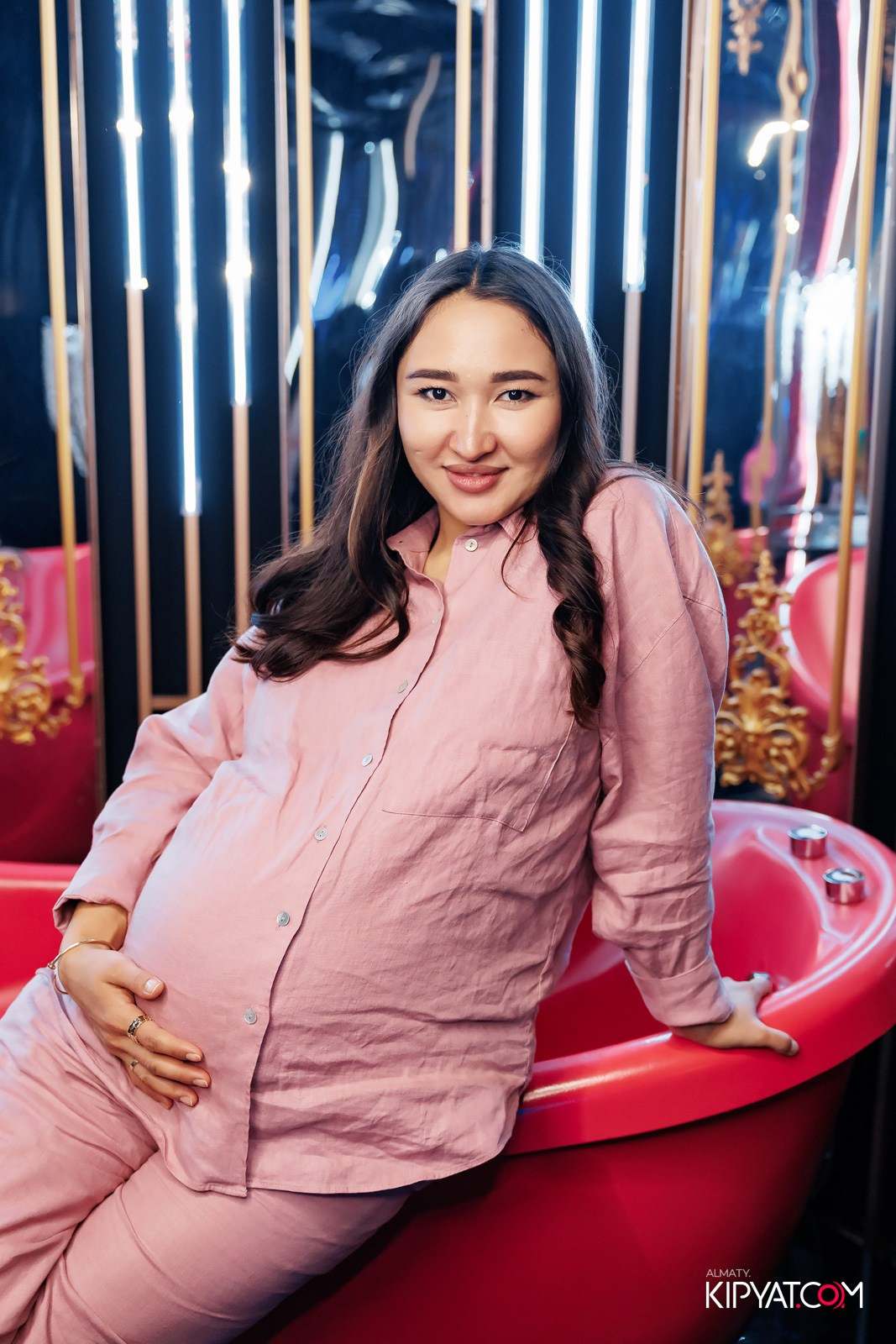 ЗАЯ, НА БИС. КИПЯТКОМ АЛМАТЫ!