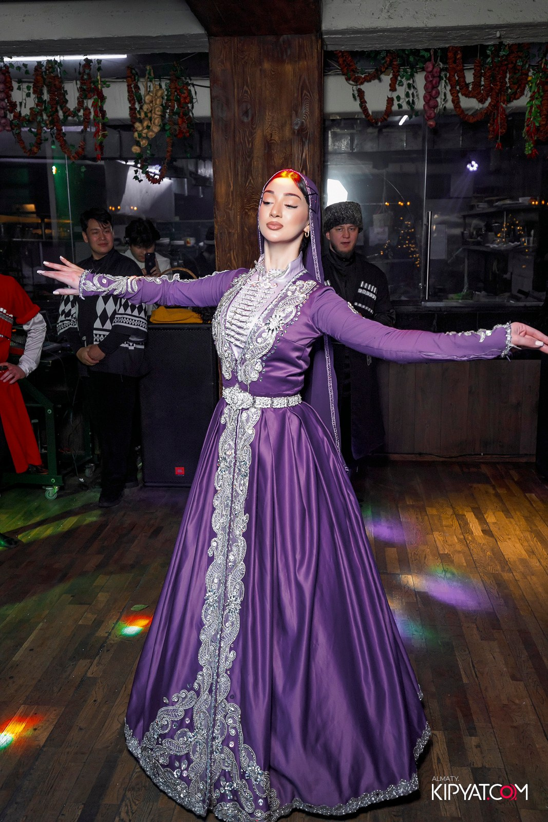 ВАХТАНГУРИ. КИПЯТКОМ АЛМАТЫ! Фотосъемка мероприятий в Алматы