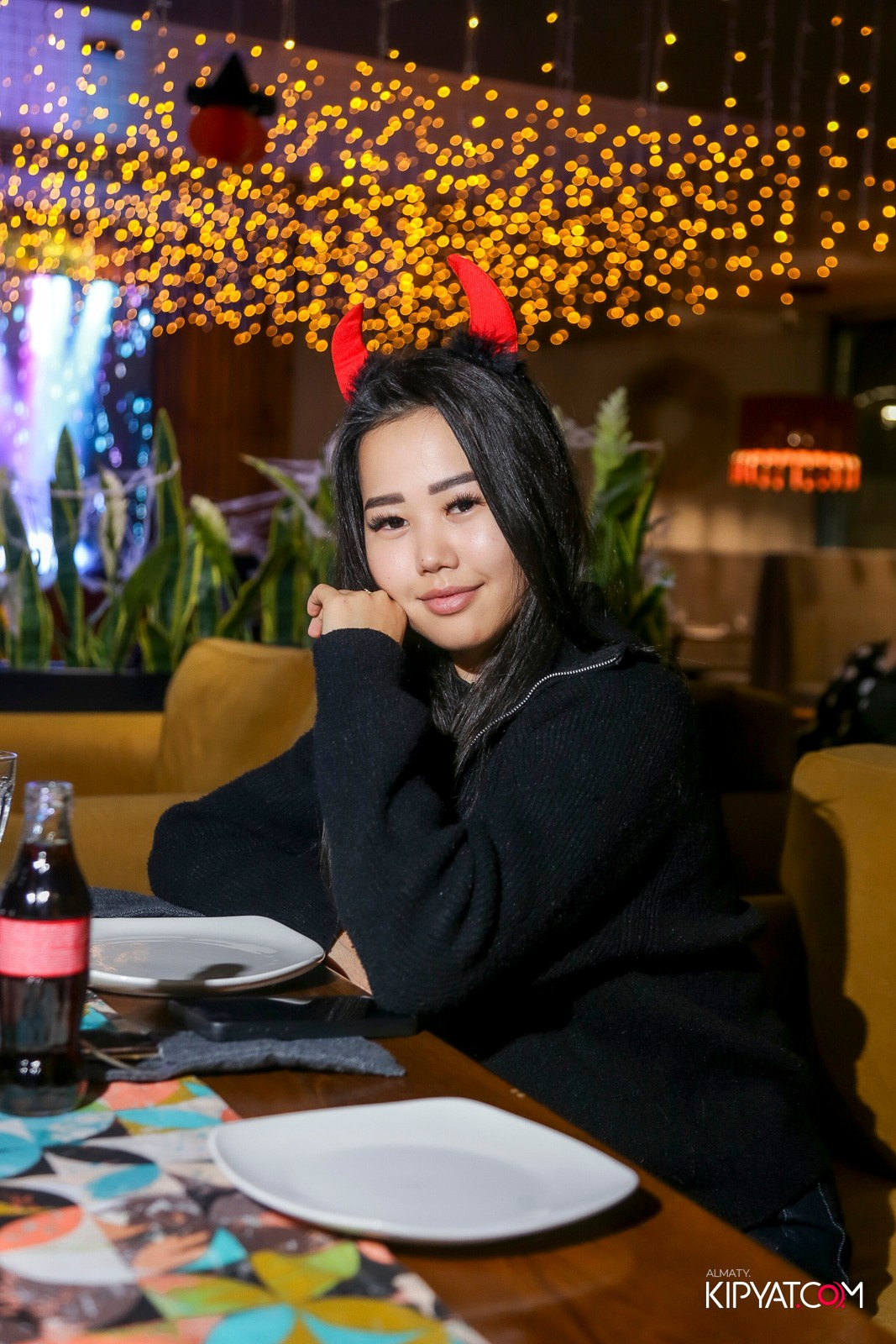 LIFE GRILL CAFE. КИПЯТКОМ АЛМАТЫ!