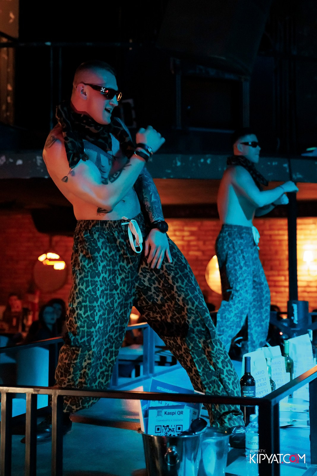 МУЗЫКАЛЬНОЕ ЛОТО В HIT RETRO. КИПЯТКОМ АЛМАТЫ! Фотосъемка мероприятий в Алматы