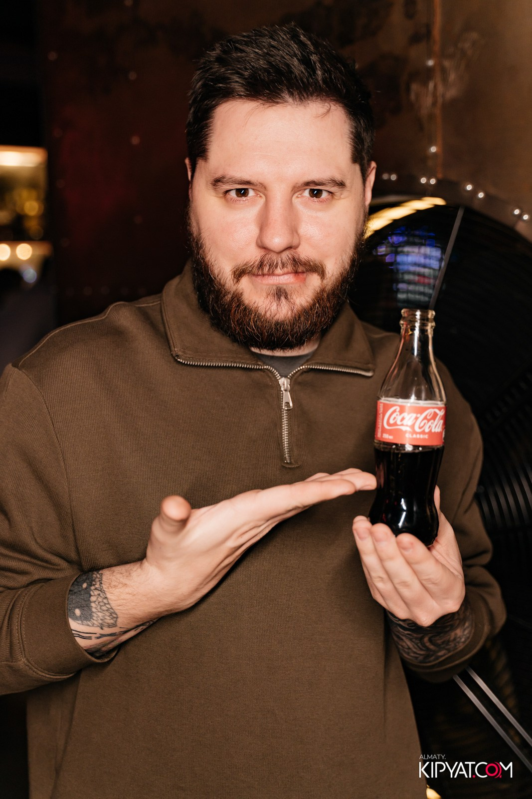 SPACE LOUNGE BAR. КИПЯТКОМ АЛМАТЫ!