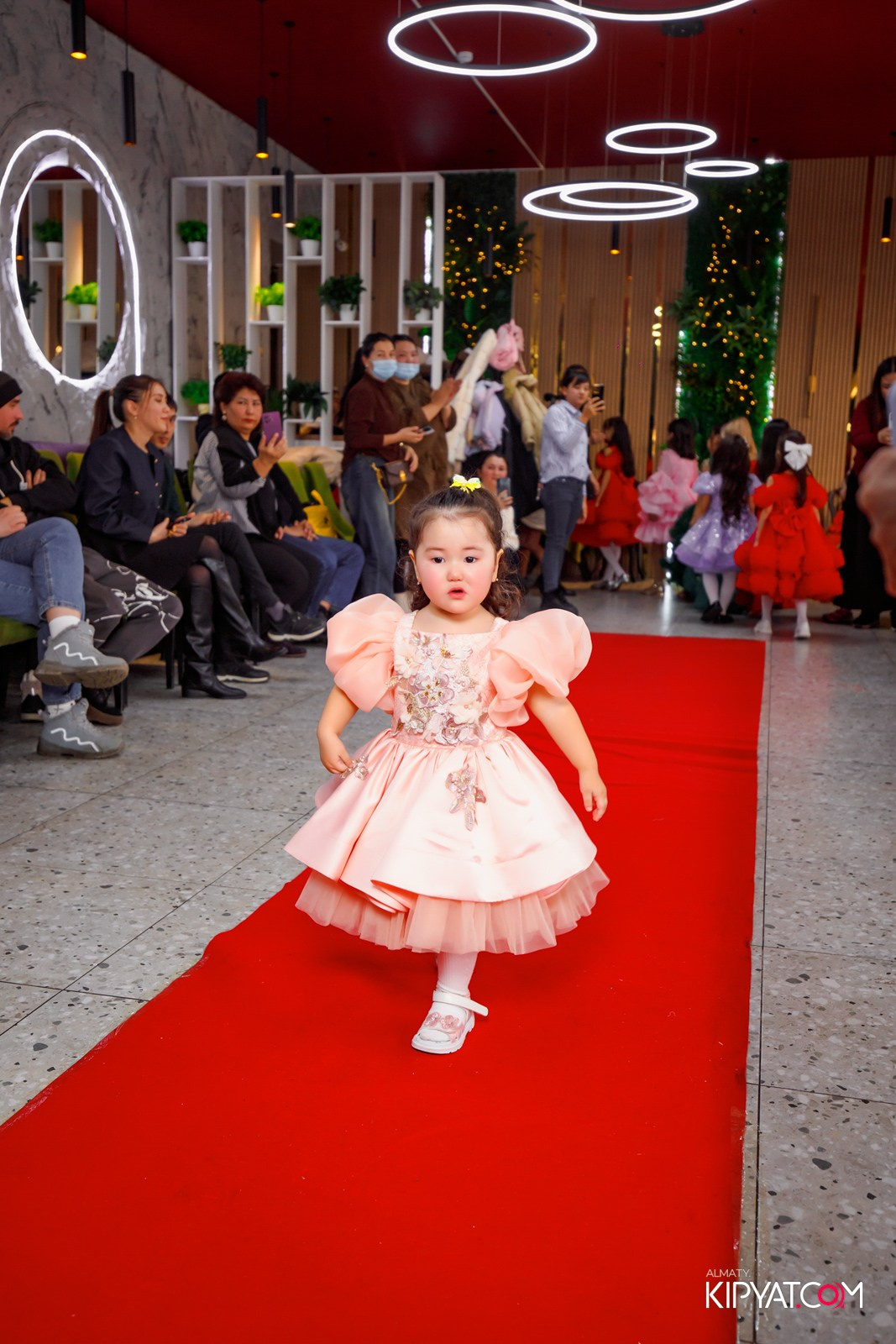 FASHION DAY 2025 КАФЕ ЖАКСЫЛЫК. КИПЯТКОМ АЛМАТЫ!