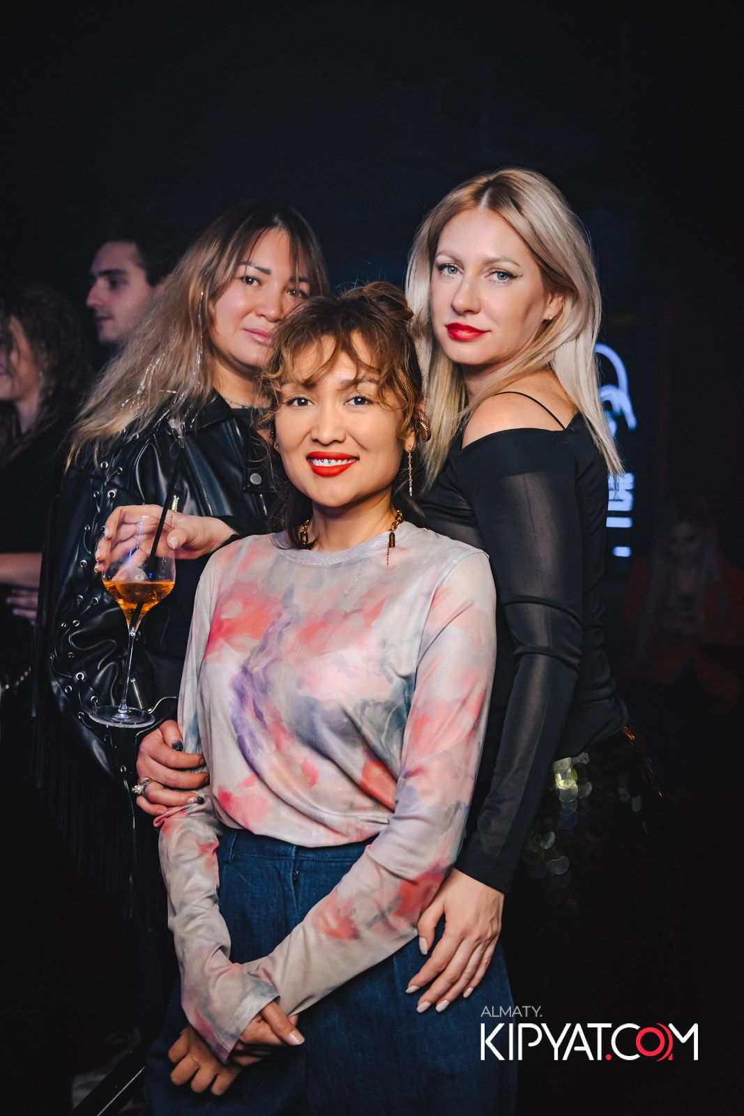 SANTA BARBARA — ВЫСТУПЛЕНИЕ ОЛЬГИ СЕРЯБКИНОЙ. КИПЯТКОМ АЛМАТЫ!