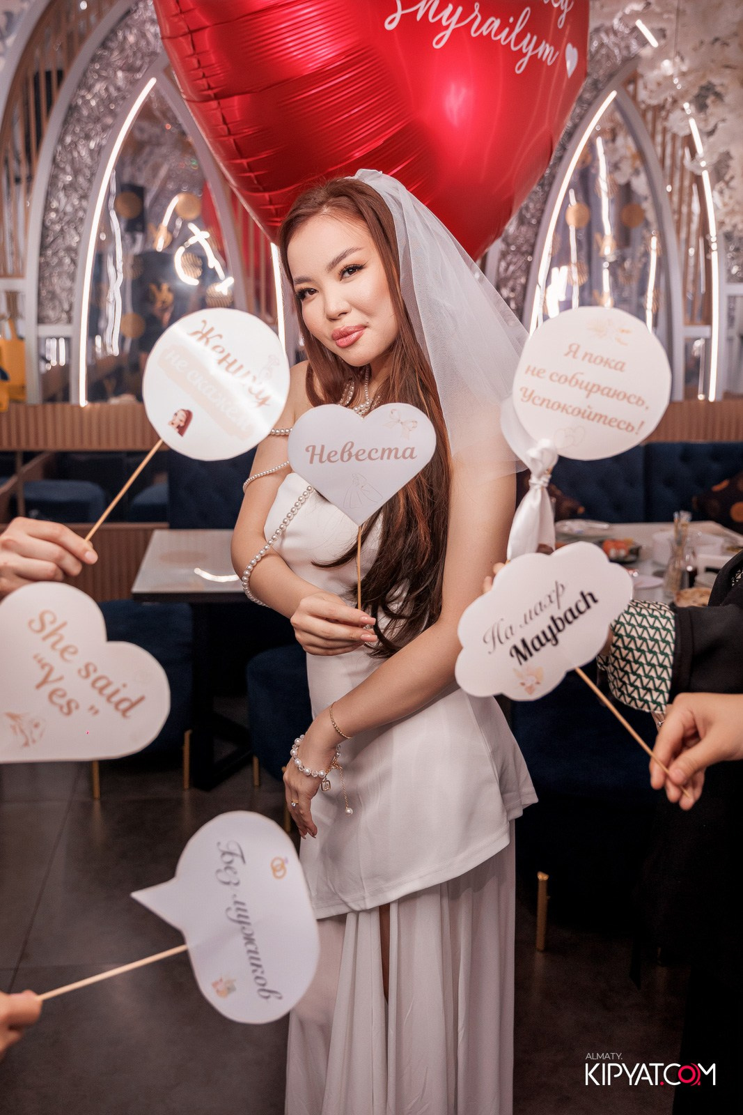 MOOD KARAOKE & TERRACE. КИПЯТКОМ АЛМАТЫ!