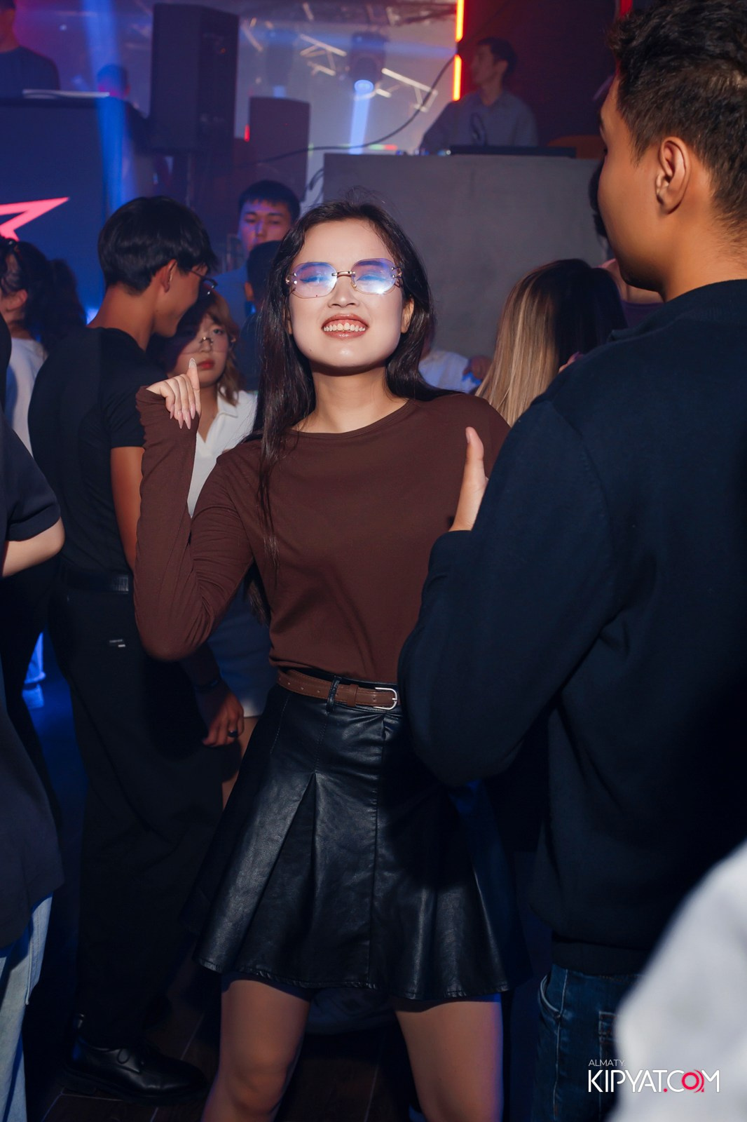 НОЧНОЙ КЛУБ ICON. КИПЯТКОМ АЛМАТЫ!