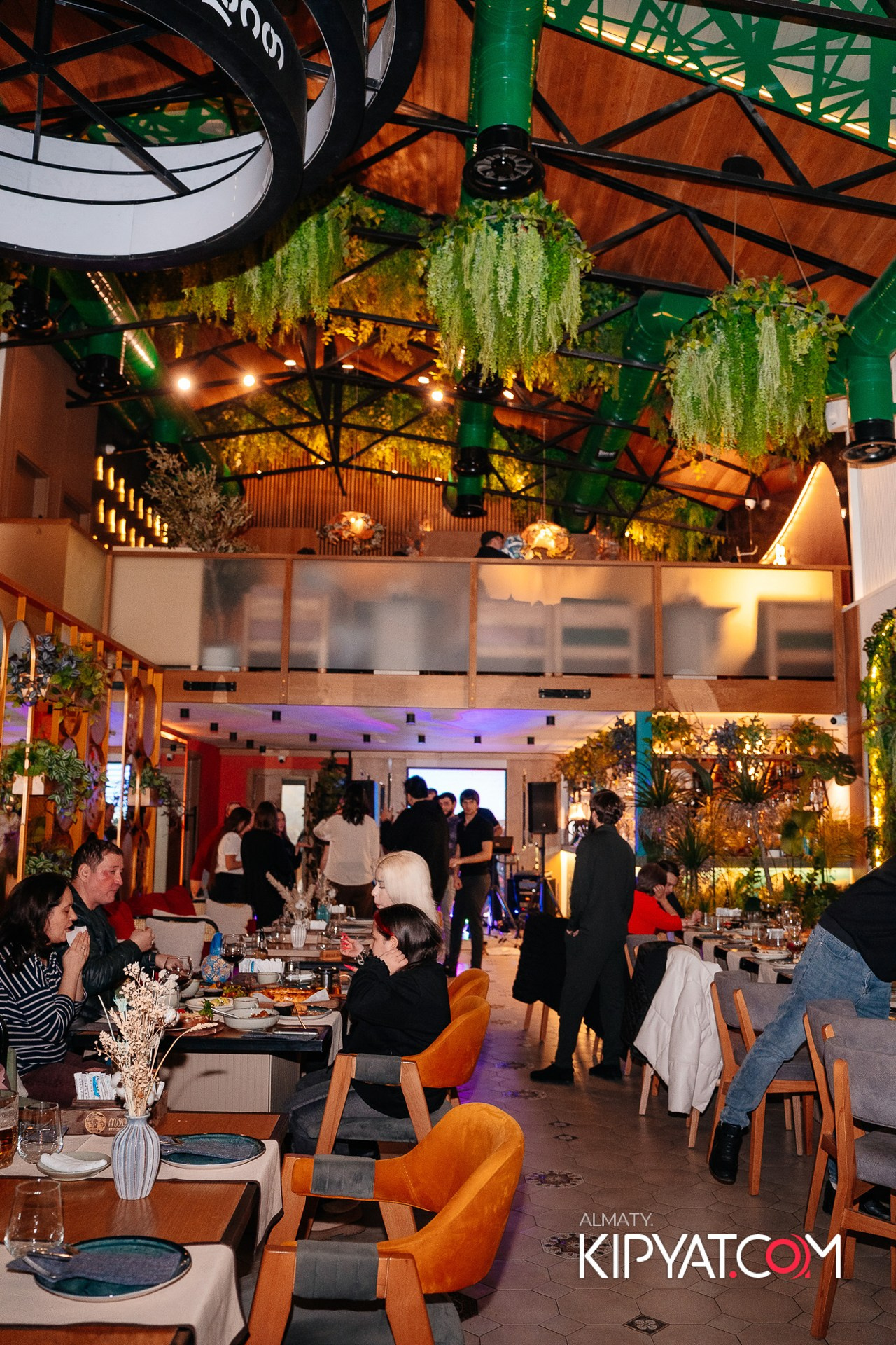 MODI RESTORANCHIK. КИПЯТКОМ АЛМАТЫ!