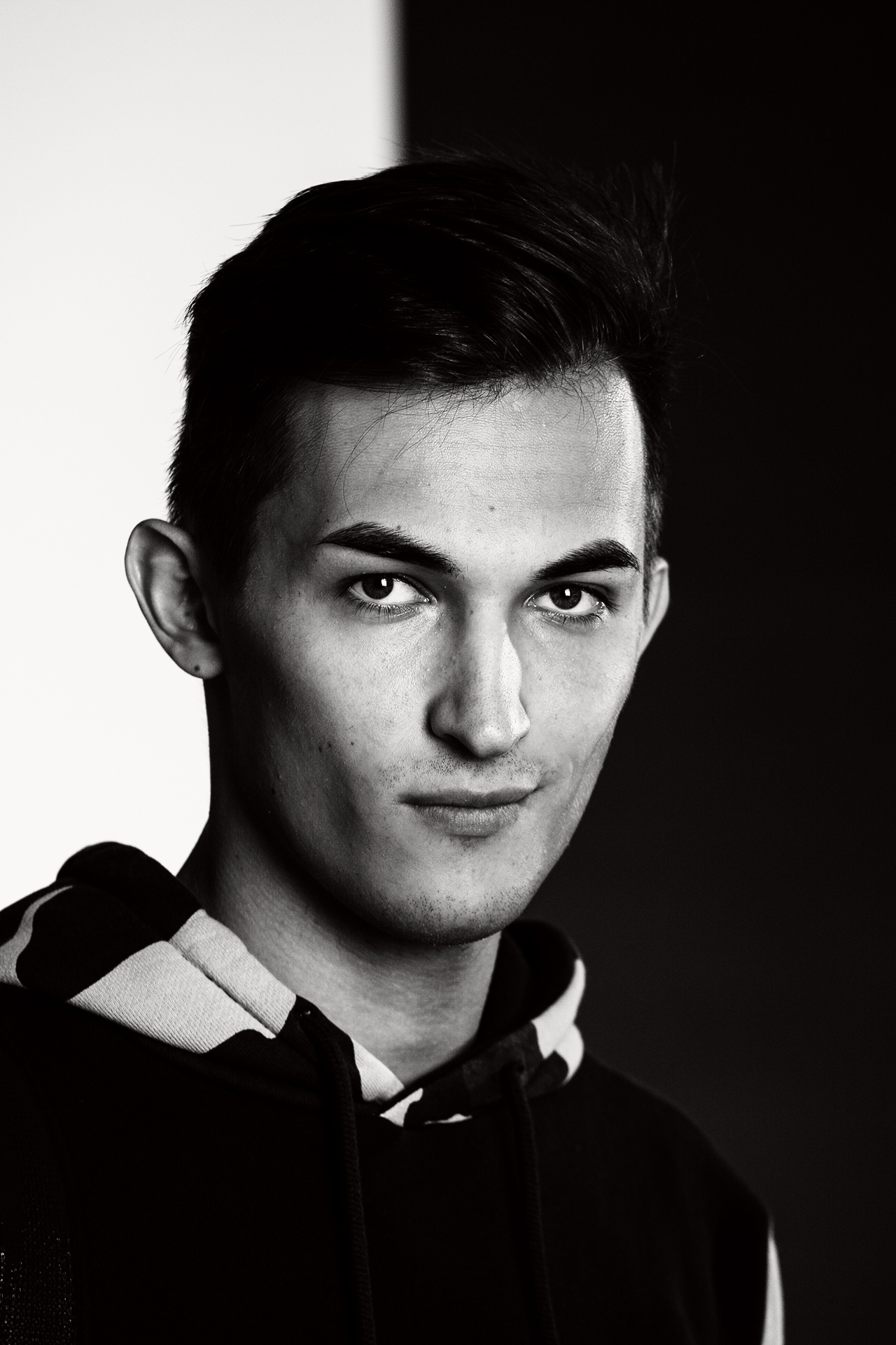 Фотосессия в Санкт-Петербурге. Артем Ракаев — фотограф и видеомейкер из Санкт-Петербурга