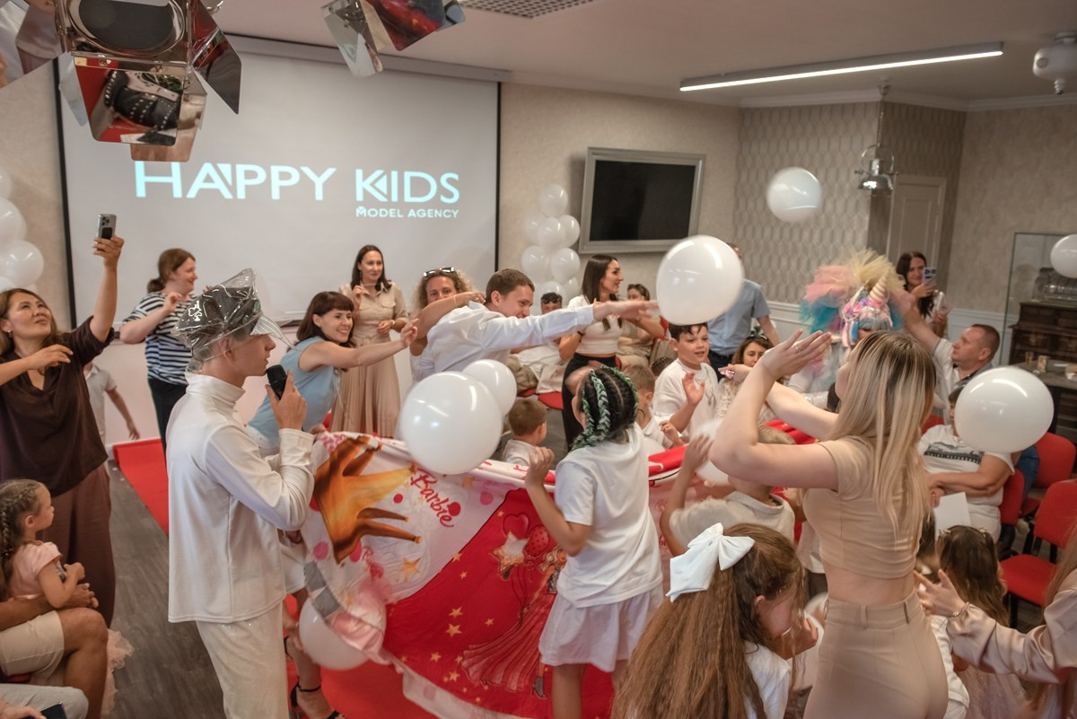 Выпускной HAPPYkids 2023. Семейный и коммерческий фотограф в Сочи Александр Бодунов