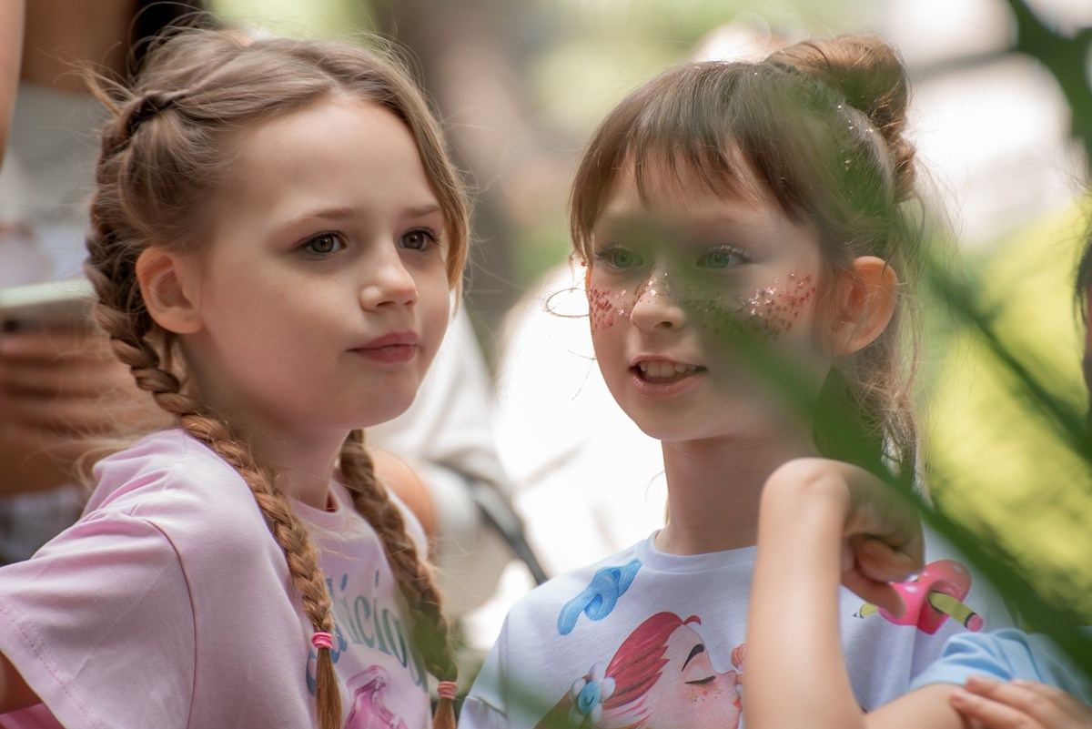 Парк Ривьера дефиле HAPPYkids. Семейный и коммерческий фотограф в Сочи Александр Бодунов