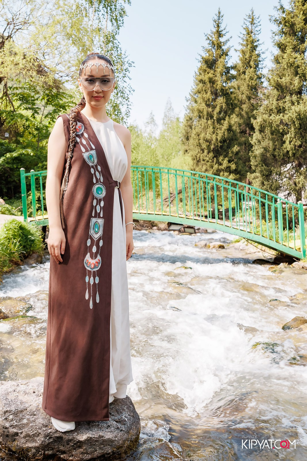 KANG REN TANG. КИПЯТКОМ АЛМАТЫ!