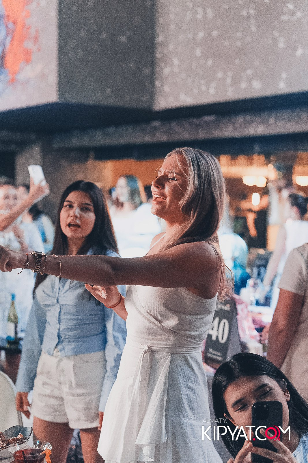 МУЗЫКАЛЬНОЕ ЛОТО В HIT RETRO. КИПЯТКОМ АЛМАТЫ!