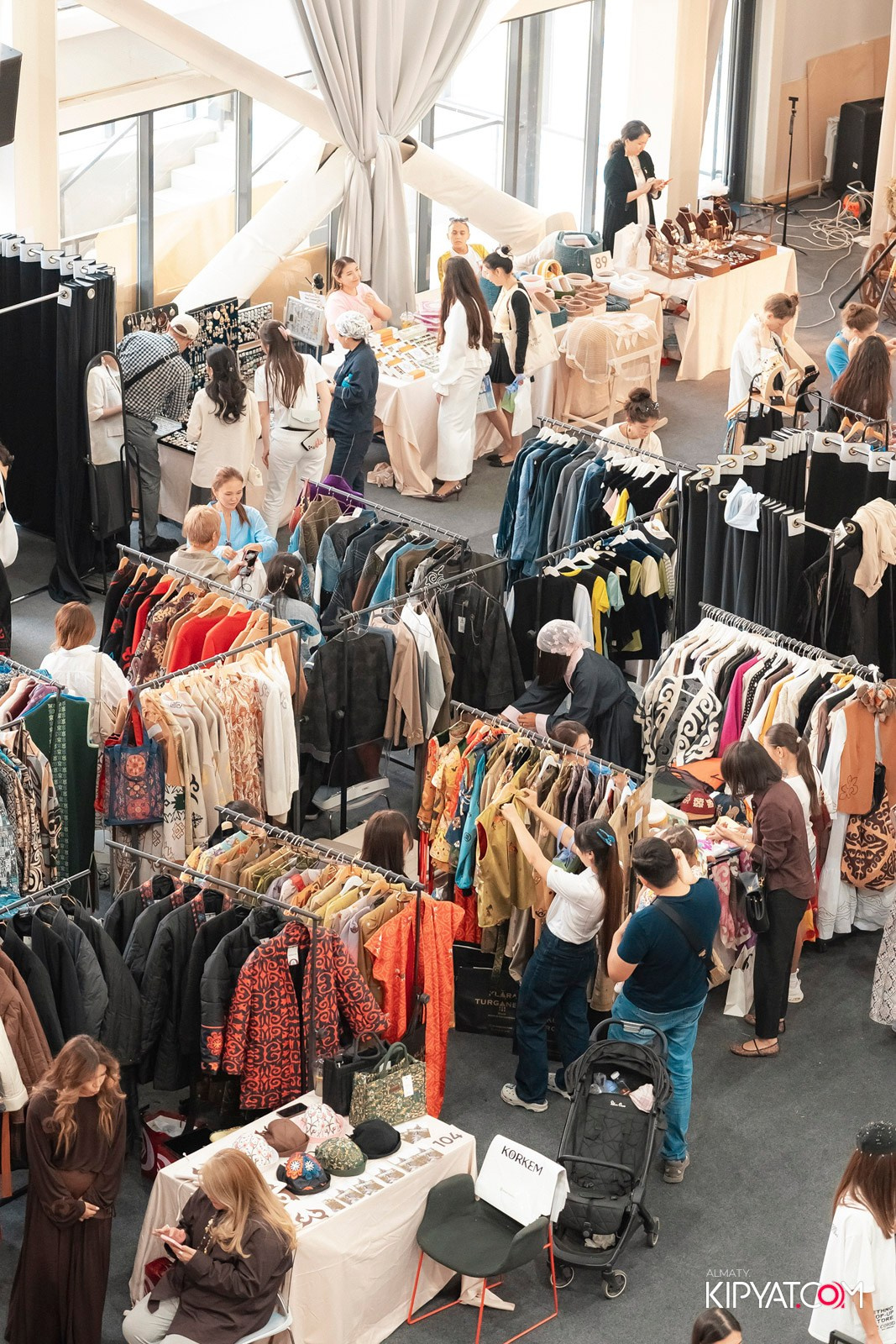 ETHNO POP-UP STORE, SABANTOI B SADU ARENA. КИПЯТКОМ АЛМАТЫ!