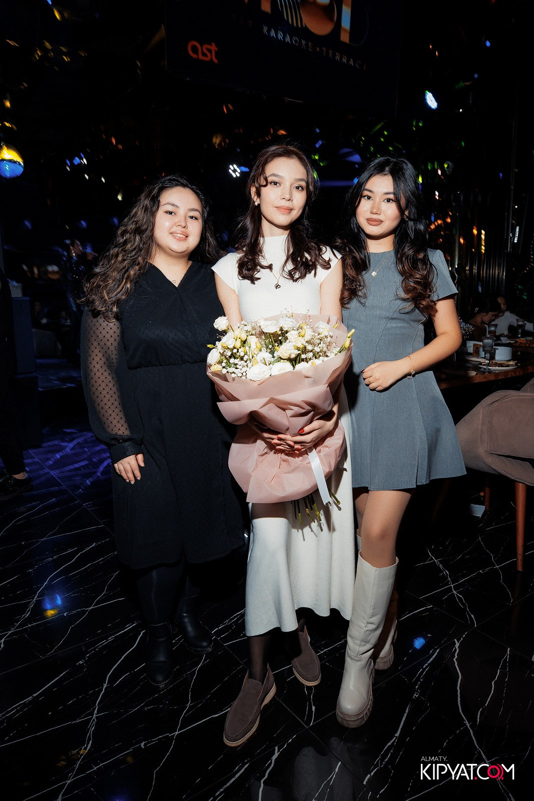 MOOD KARAOKE & TERRACE. КИПЯТКОМ АЛМАТЫ!