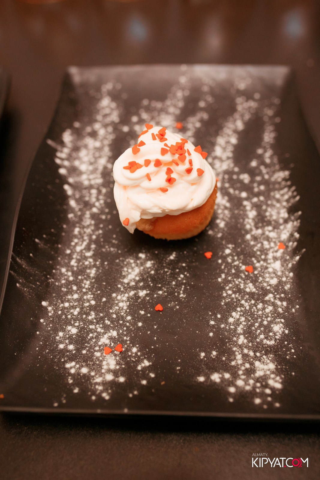 УХО И МЕДВЕДЬ НА ГАГАРИНА. КИПЯТКОМ АЛМАТЫ!