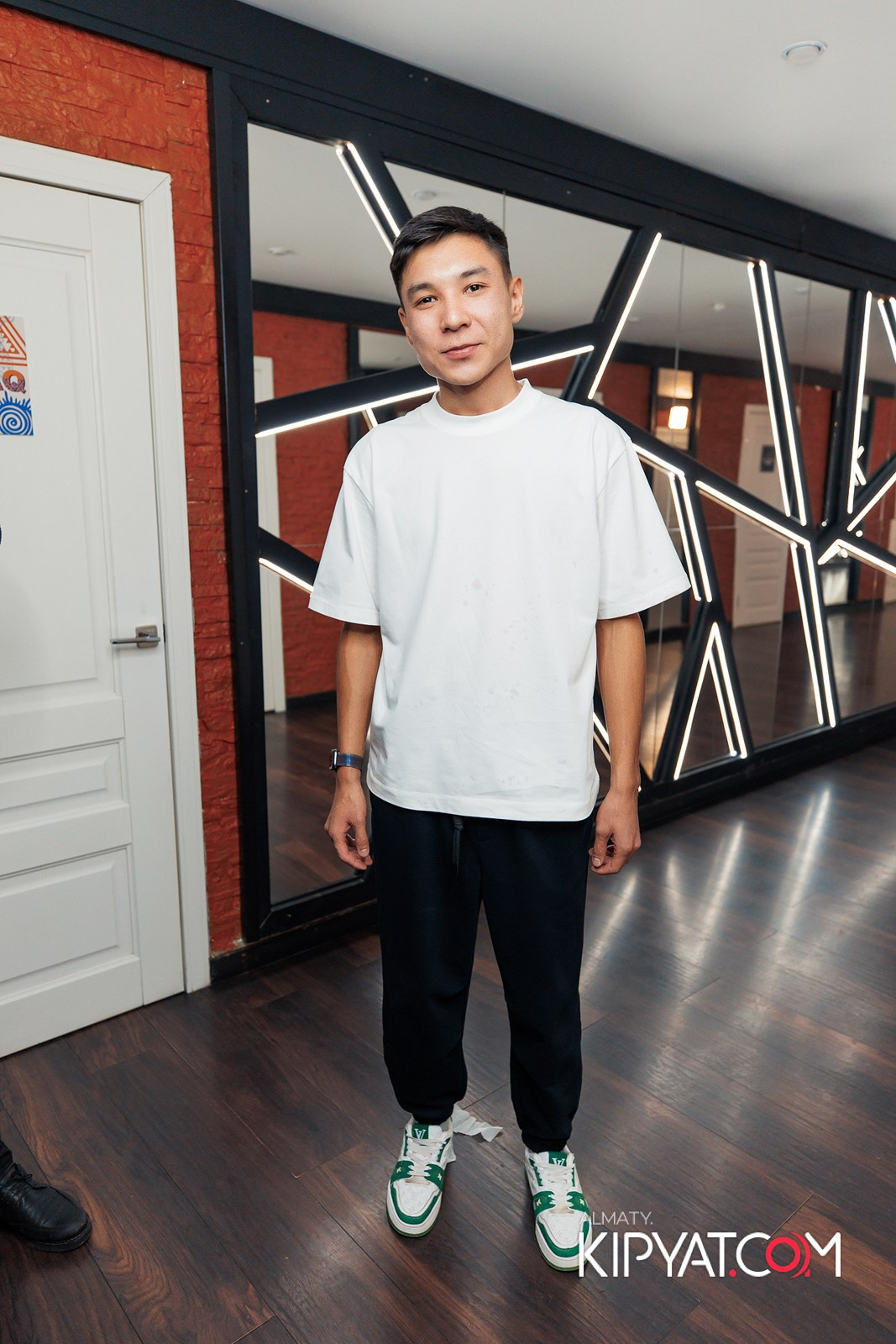 УХО И МЕДВЕДЬ НА САИНА. КИПЯТКОМ АЛМАТЫ!