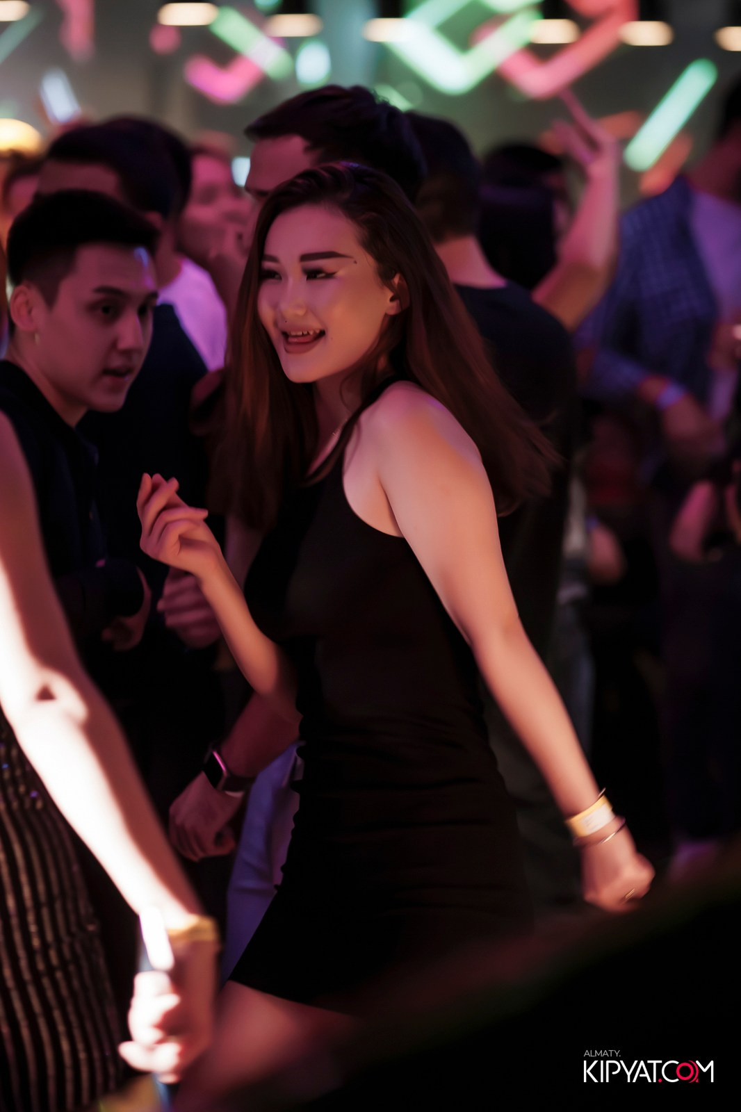 EVENT BAR. КИПЯТКОМ АЛМАТЫ!