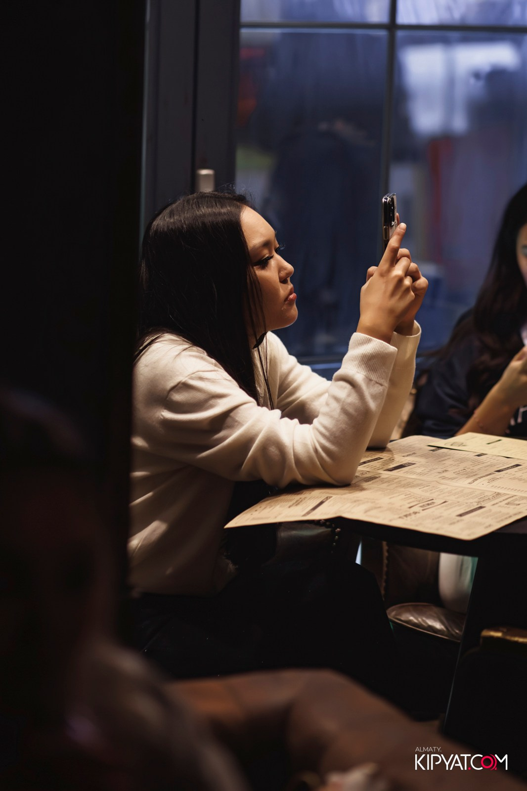 СКАНДАЛИСТЪ. КИПЯТКОМ АЛМАТЫ! Фотосъемка мероприятий в Алматы