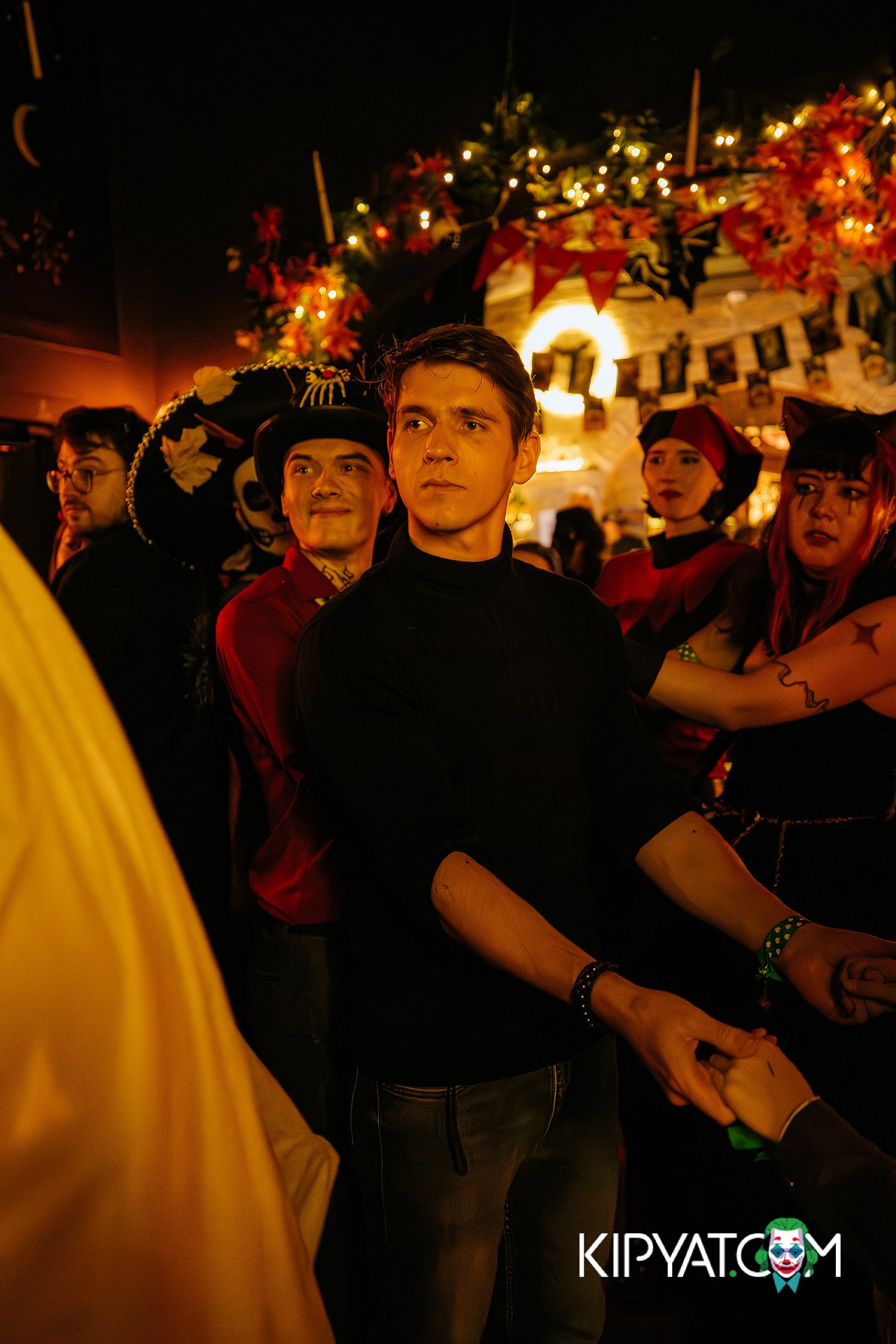 QUEEN OF THE DARKNESS. КИПЯТКОМ АЛМАТЫ!