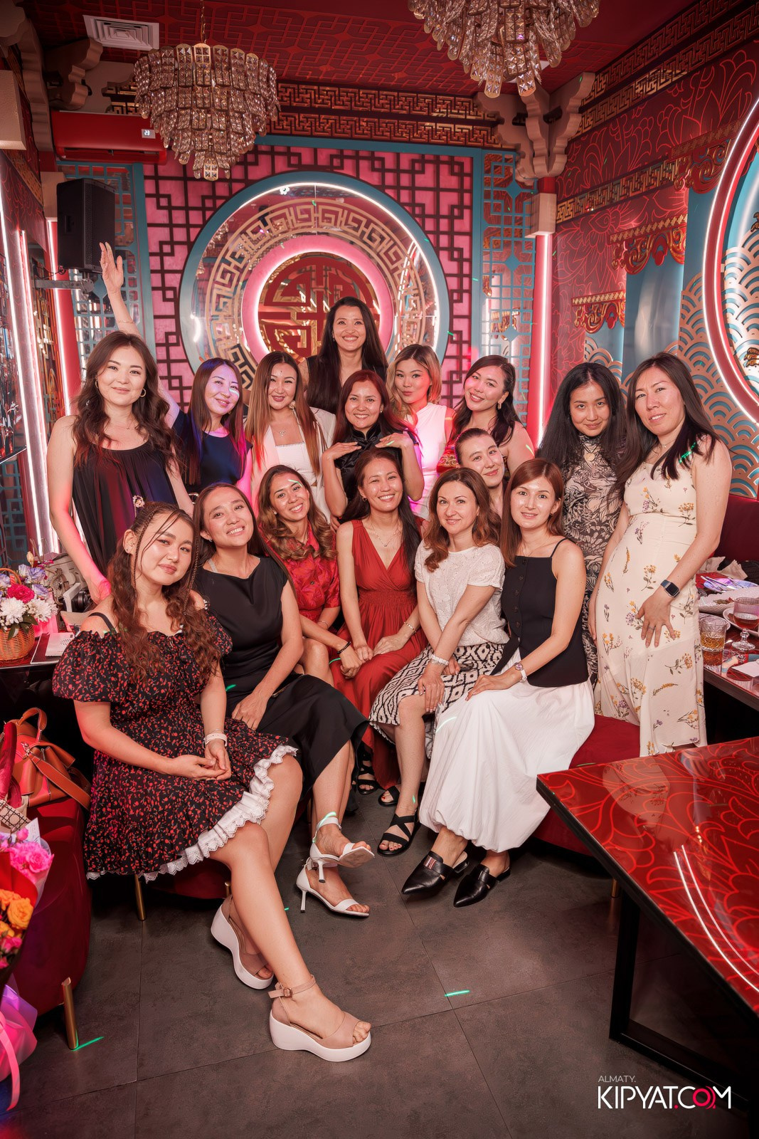 MOOD KARAOKE & TERRACE. КИПЯТКОМ АЛМАТЫ!