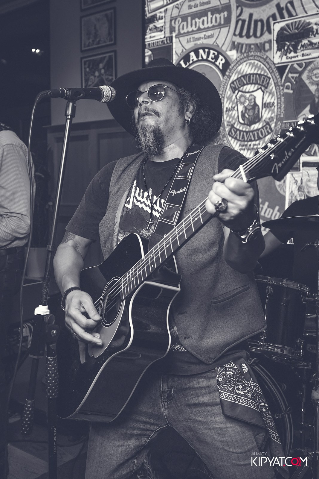 PAULANER. КИПЯТКОМ АЛМАТЫ!