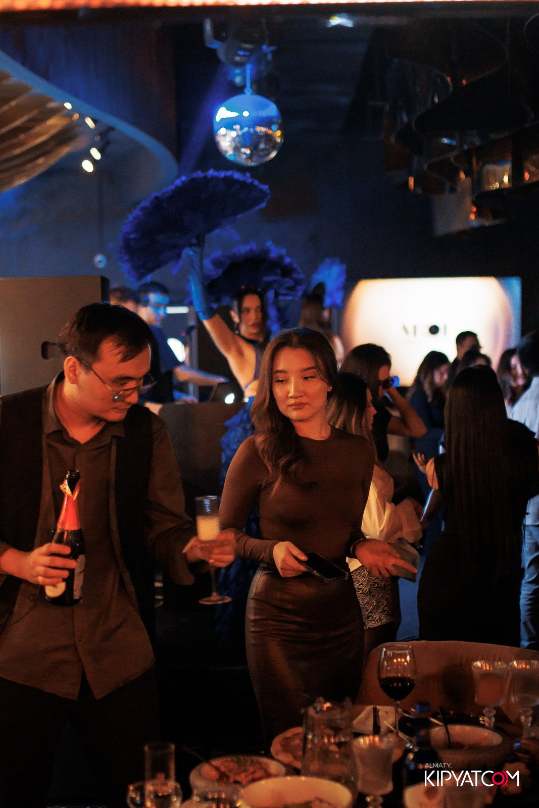 MOOD KARAOKE & TERRACE. КИПЯТКОМ АЛМАТЫ!