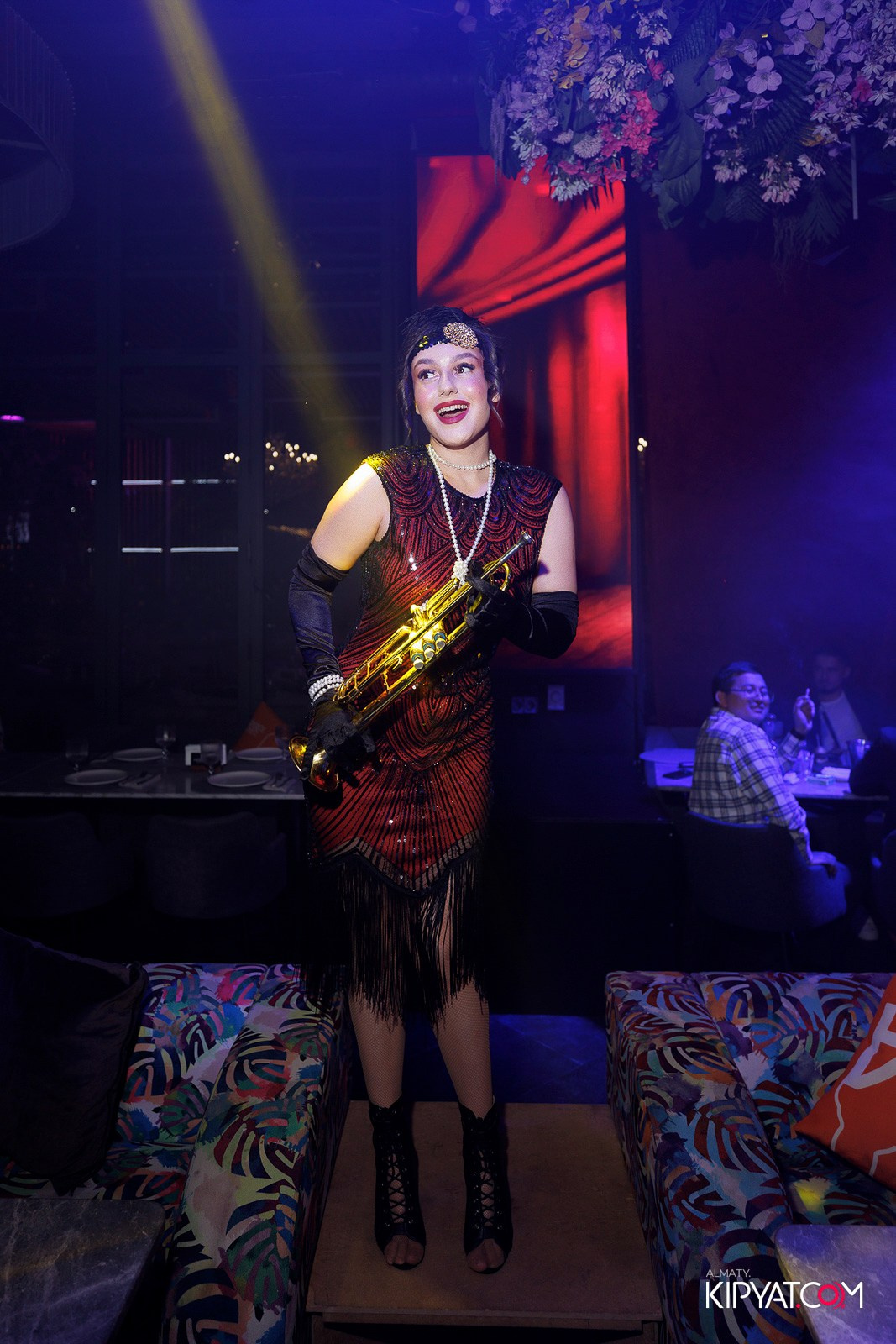 FRIENDS BAR & TERRACE. КИПЯТКОМ АЛМАТЫ! Фотосъемка мероприятий в Алматы