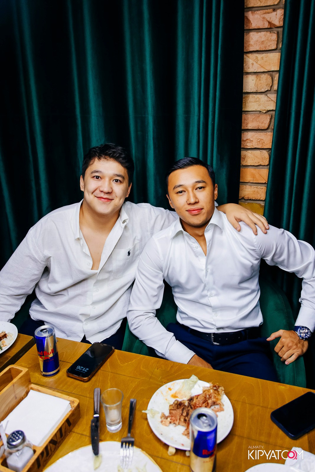 HALLOWEEN — ПИНТА НА ГОГОЛЯ. КИПЯТКОМ АЛМАТЫ!