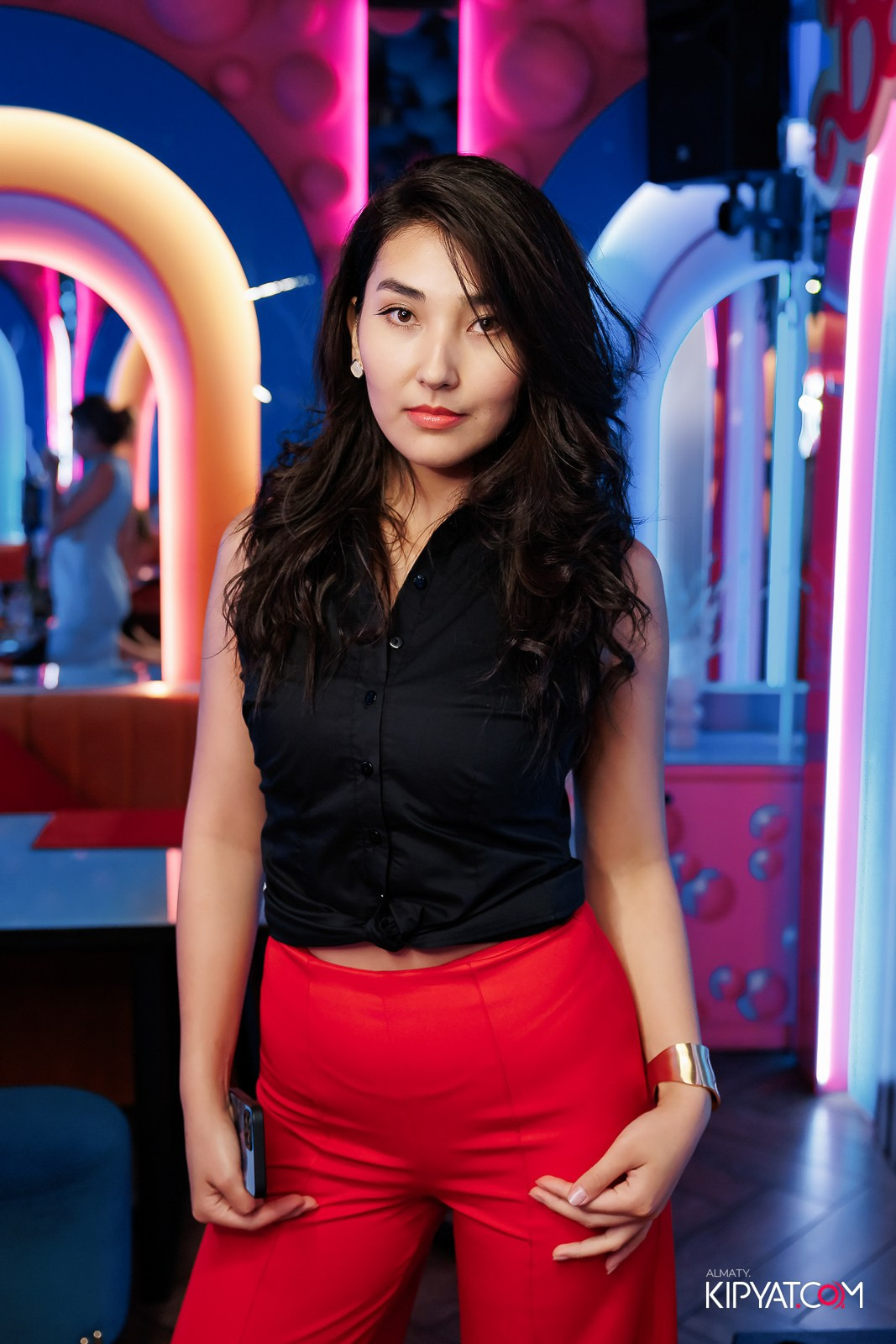 ЗАЯ, НА БИС. КИПЯТКОМ АЛМАТЫ!