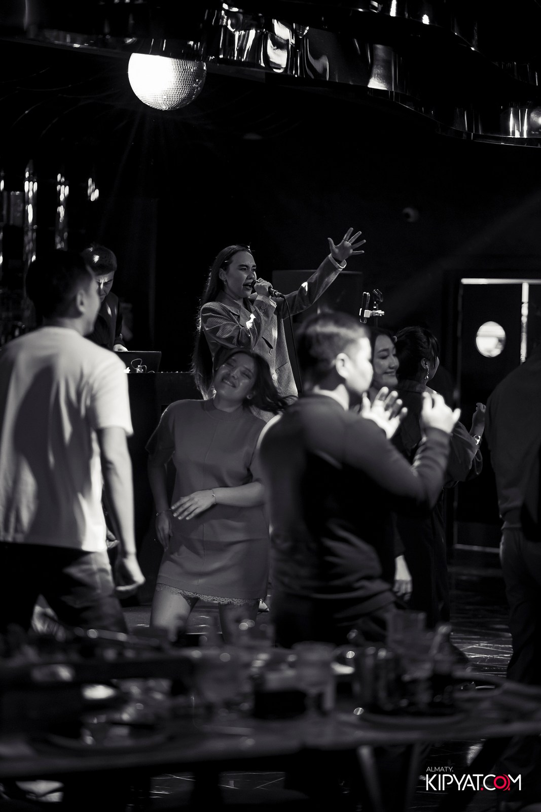 MOOD KAROKE & BAR. КИПЯТКОМ АЛМАТЫ! Фотосъемка мероприятий в Алматы