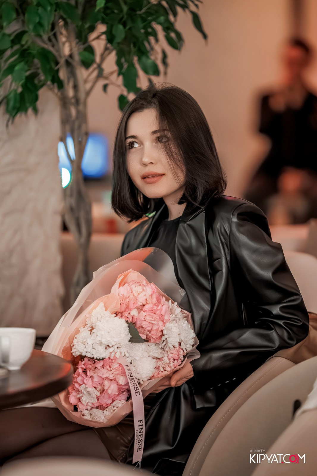 BAY RESTAURANT & BAR. КИПЯТКОМ АЛМАТЫ!