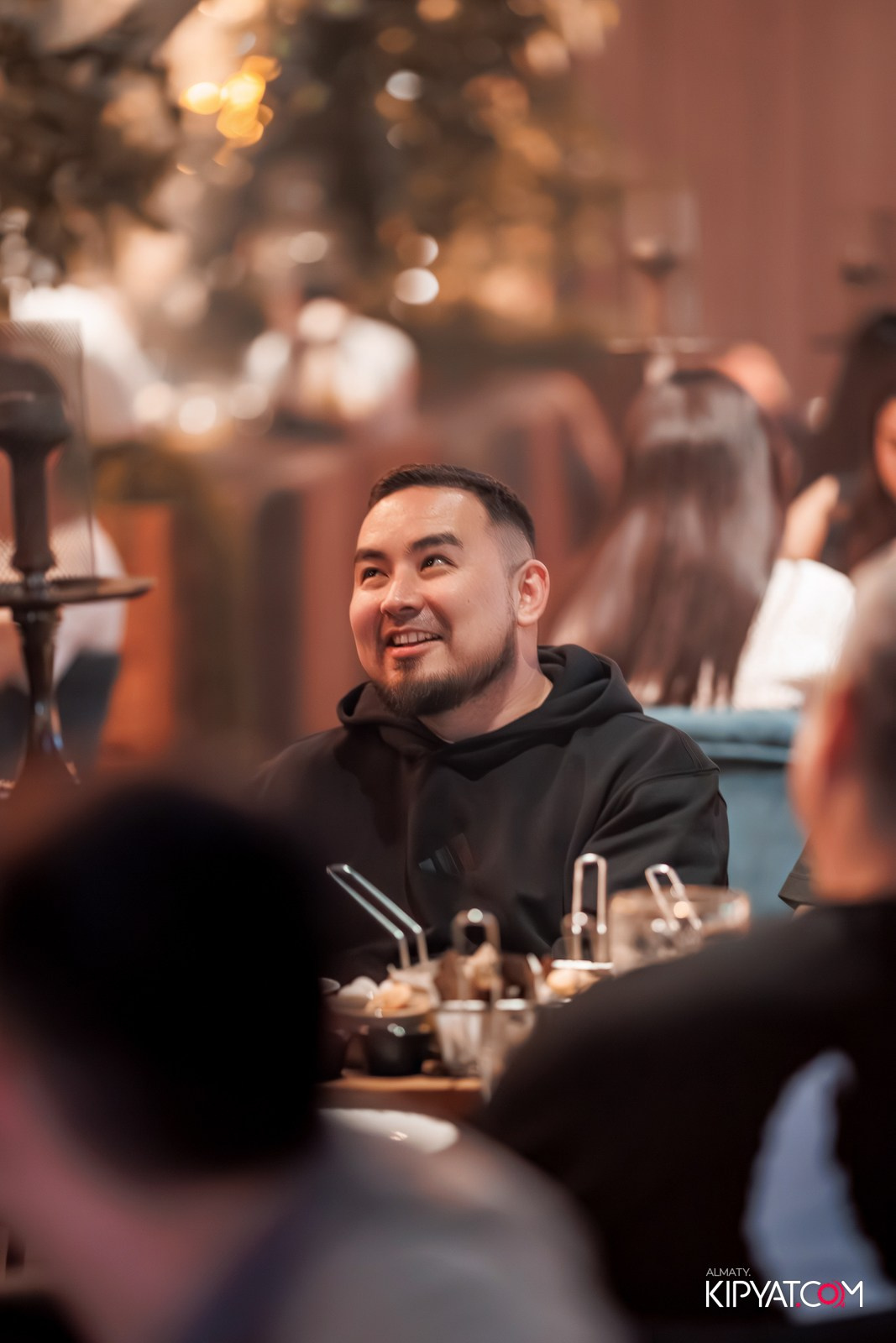 SANSARA LOUNGE ТРАНСЛЯЦИЯ УЭЛЬС: КАЗАХСТАН. КИПЯТКОМ АЛМАТЫ!