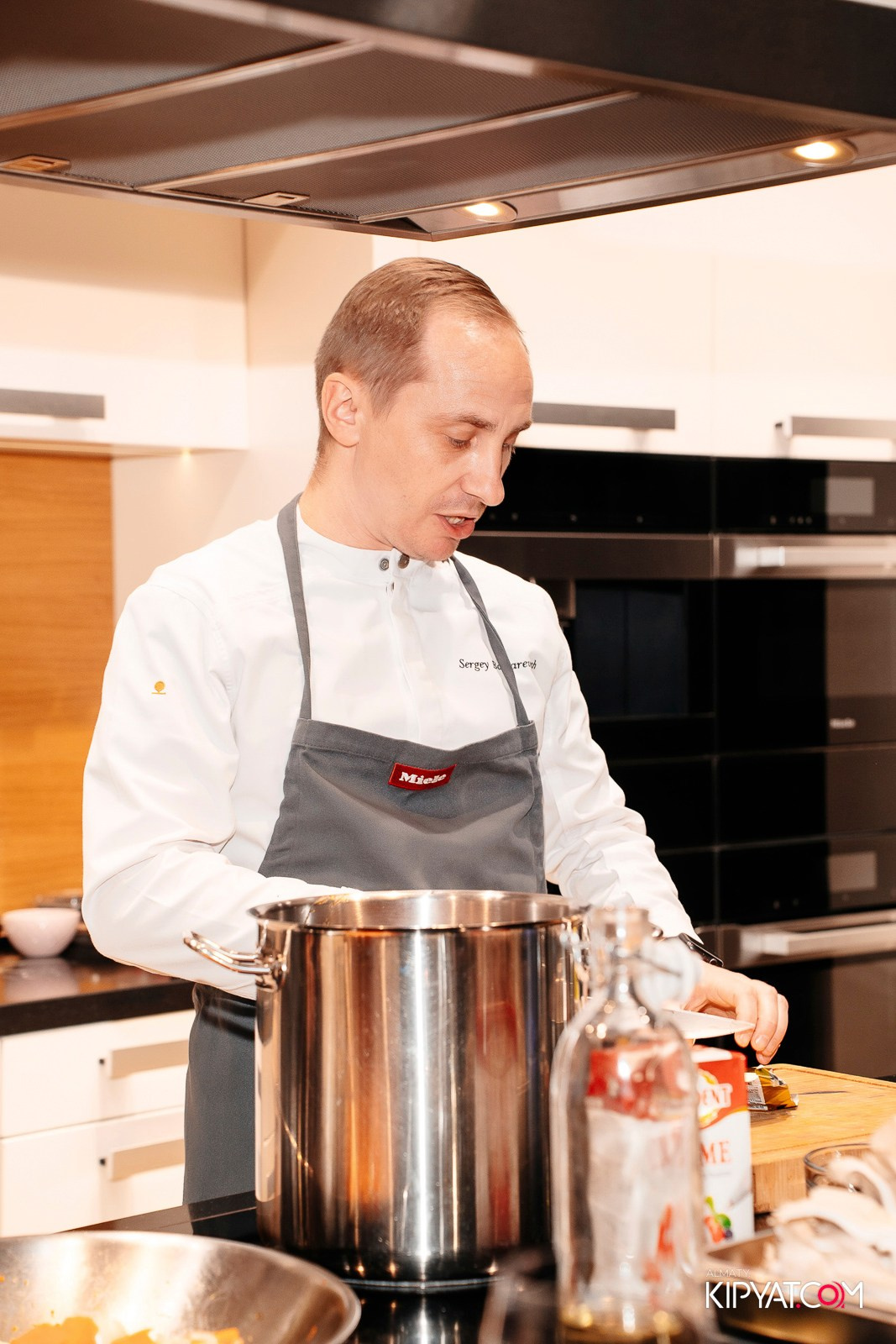 МАСТЕР-КЛАСС MIELE. КИПЯТКОМ АЛМАТЫ!