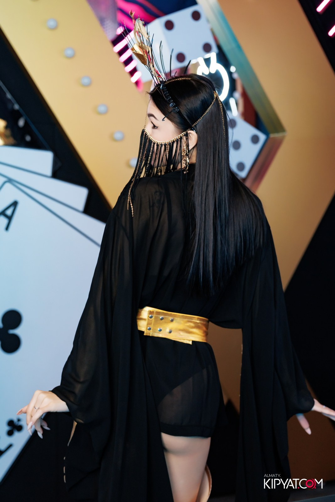 ЗАЯ, НА БИС. КИПЯТКОМ АЛМАТЫ!