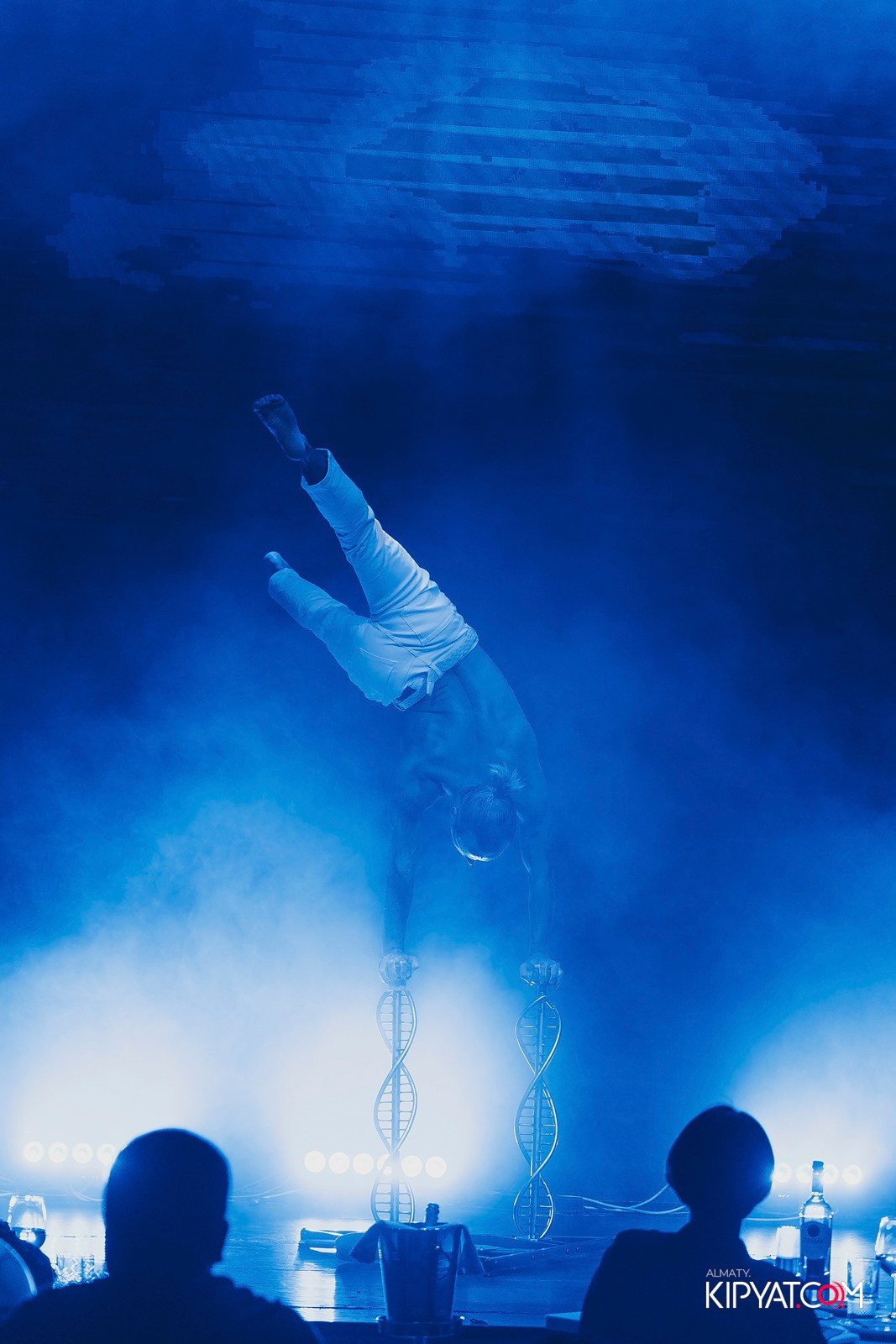 QUEEN. КИПЯТКОМ АЛМАТЫ!