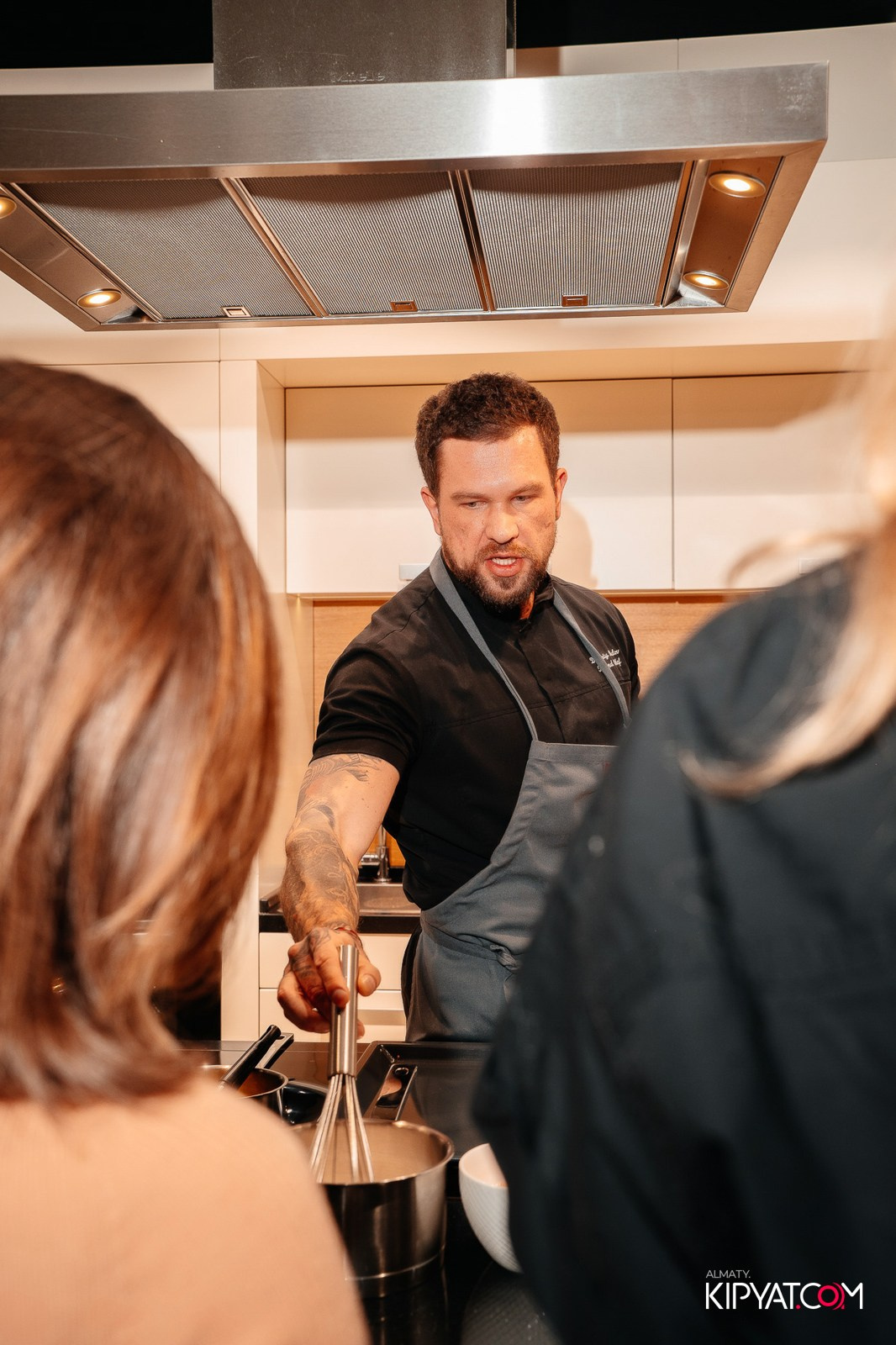 MIELE. КИПЯТКОМ АЛМАТЫ!