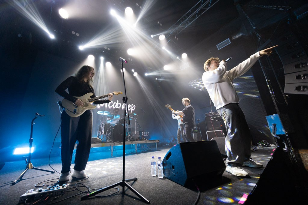 Music Concert «Satisfayer». Photographer in Tbilisi Saint-Petersburg Worldwide — Elena Golubeva
