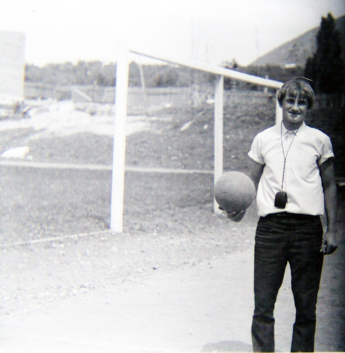 Школа №1. Фотоальбом истории города Лермонтов