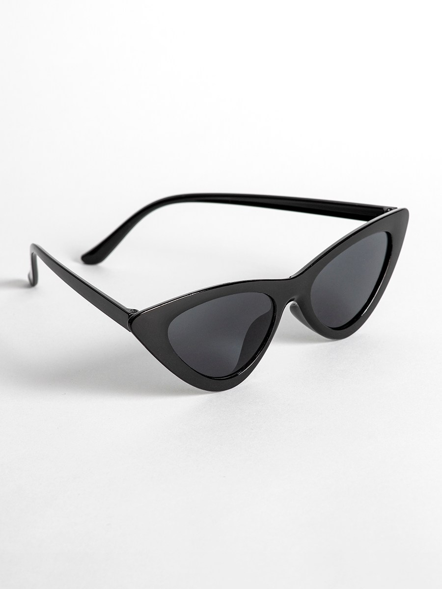 Съемка солнцезащитных очков. Фотограф в Санкт-Петербурге